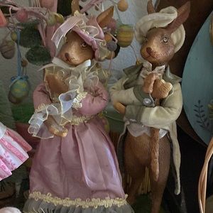 Vintage Easter rabbit set statue